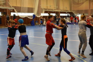 Молодежная женская команда по боксу на ТМ в МСБК «Парамоново»
