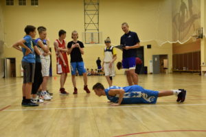 Спортсмены баскетбольной академии «Первый шаг» на ТМ в «Парамоново».