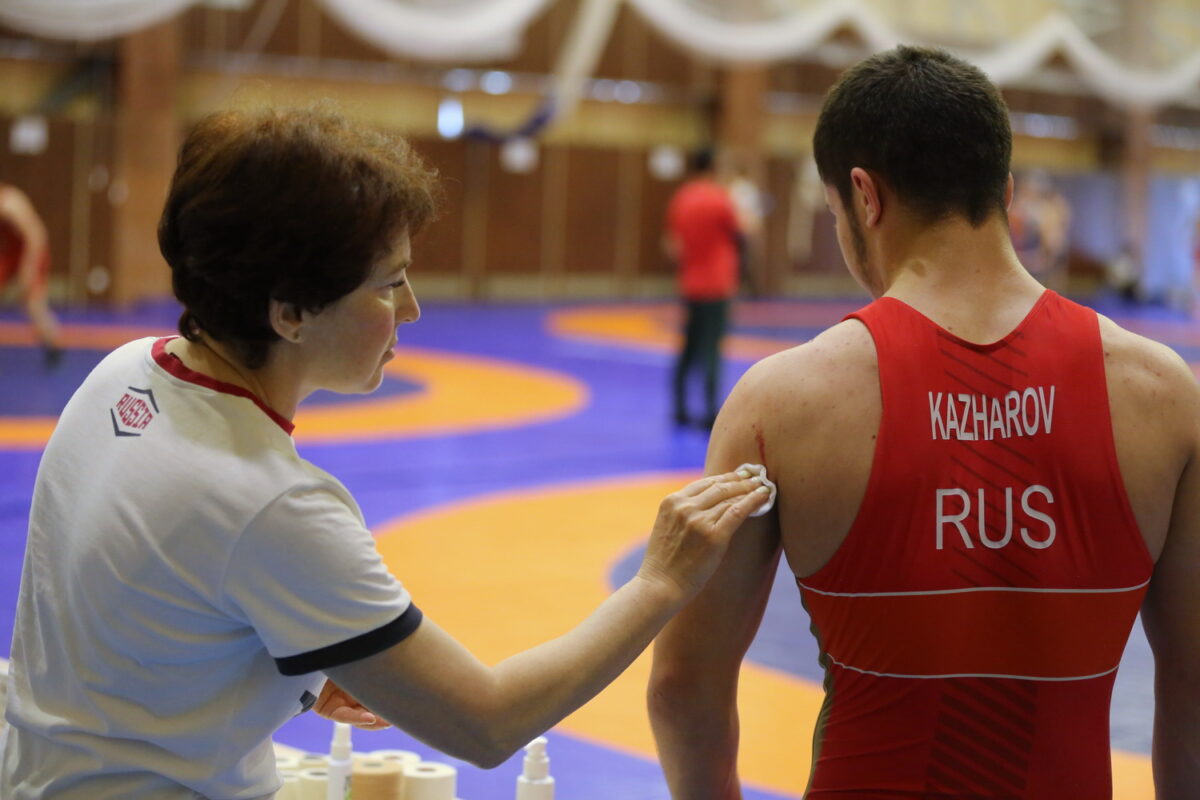 Тренировка сборной России по вольной борьбе среди юношей